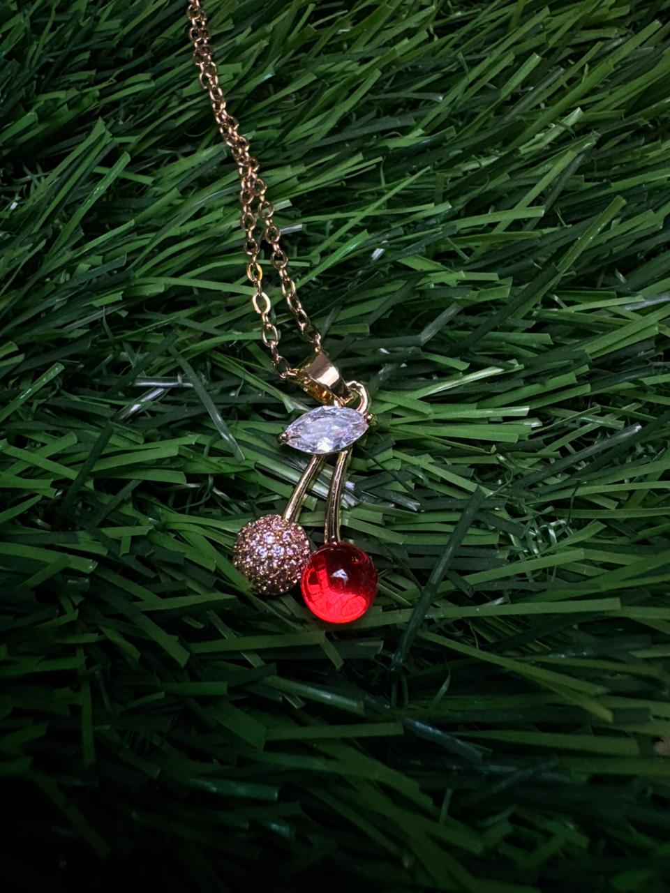 Cherry Design Gold-Plated 18K Pendant Necklace with Crystal and Red Charm Gold Chain Jewelry